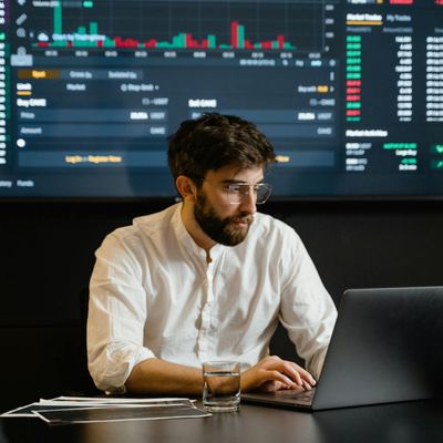 Man professional financial analyst and platform director